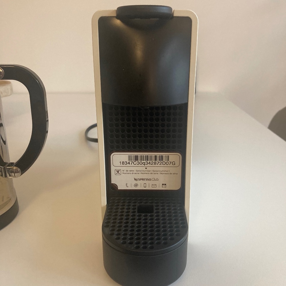 Nespresso pixie with frother